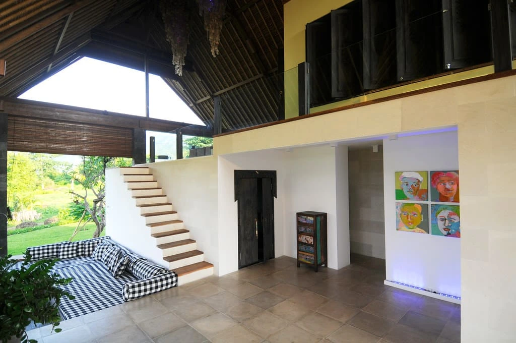 buy villa foreigner bali